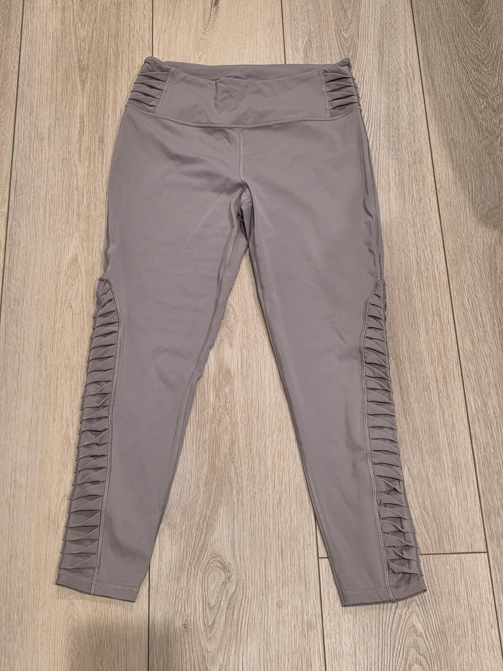 Victoria's Secret Mauve Side-Ruffle Leggings